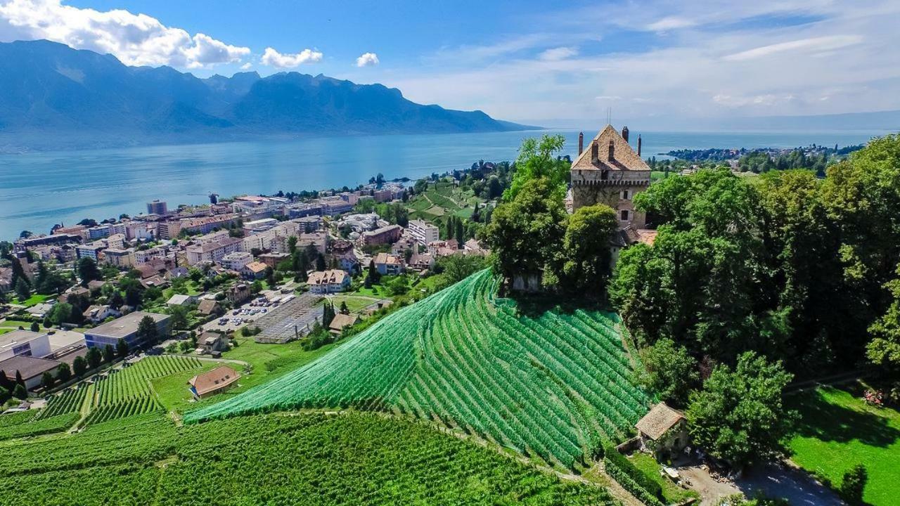 Montreux Castle | Charming Lake View Studio Extérieur photo